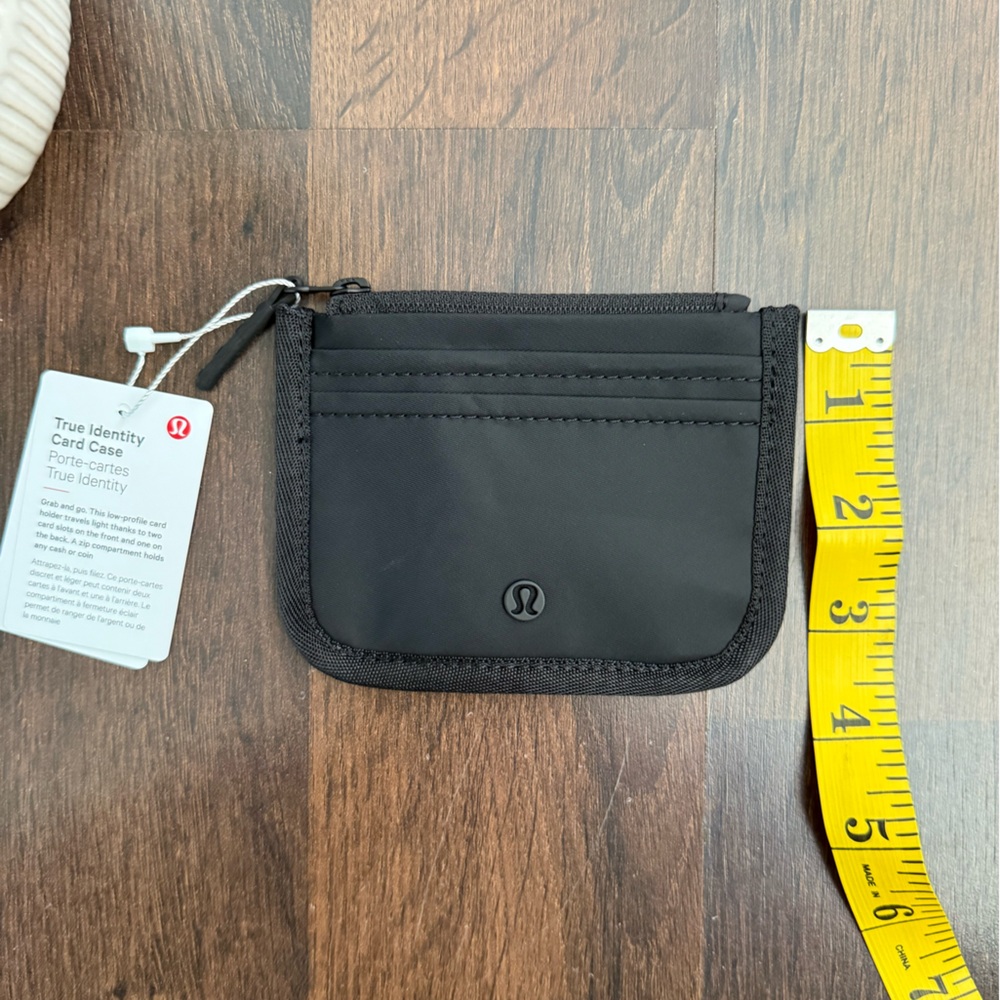 🆕 Lululemon True Identity Card Case - Picture 4 of 12